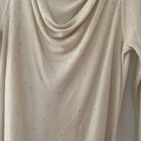 Reitmans bling sweater top shirt beige cream white rhinestone crystals silver๐ - Picture 2 of 5